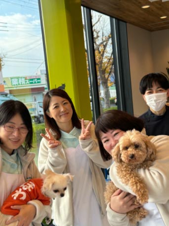 スタッフ写真